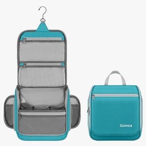 NWT Gonex travelling makeup bag